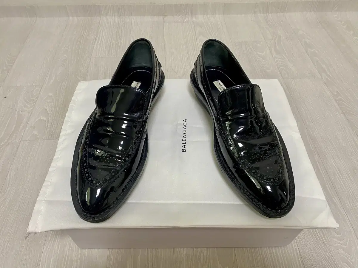 Balenciaga 슬립온 드라이빙 블랙 로퍼 37(235,240)